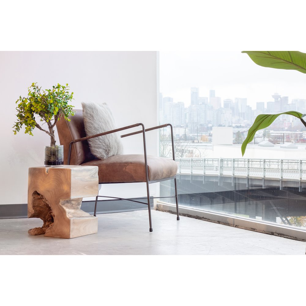 Dagwood Leather Armchair. Picture 6