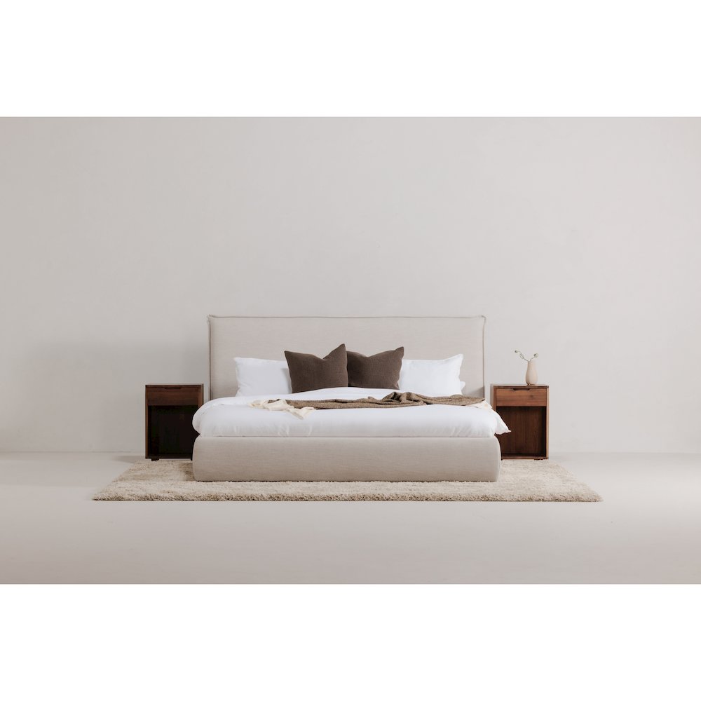 Luzon Queen Bed Wheat. Picture 15
