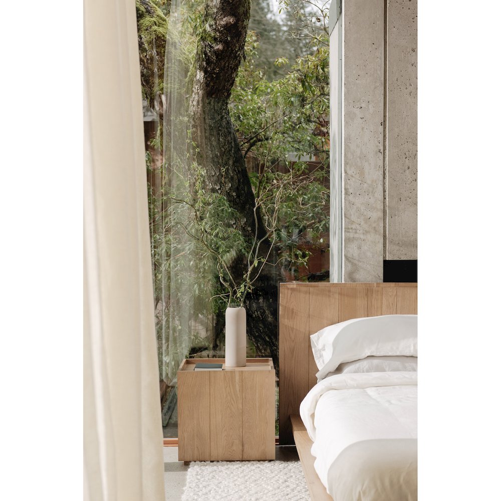 Plank Nightstand Natural. Picture 9