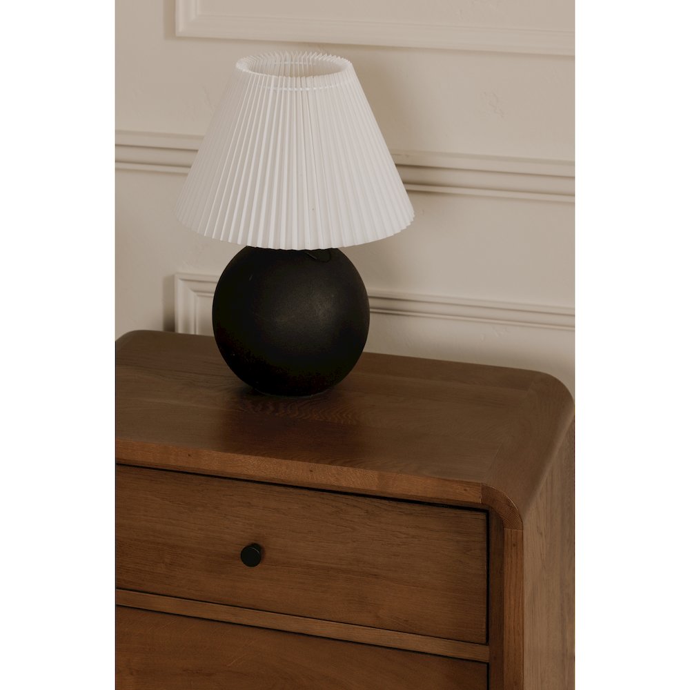 Riley Nightstand Oak. Picture 10