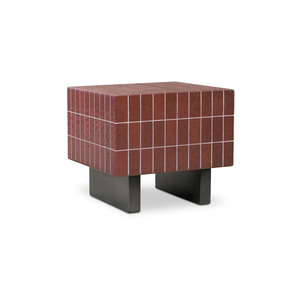 Farren Outdoor Side Table Brown. Picture 2
