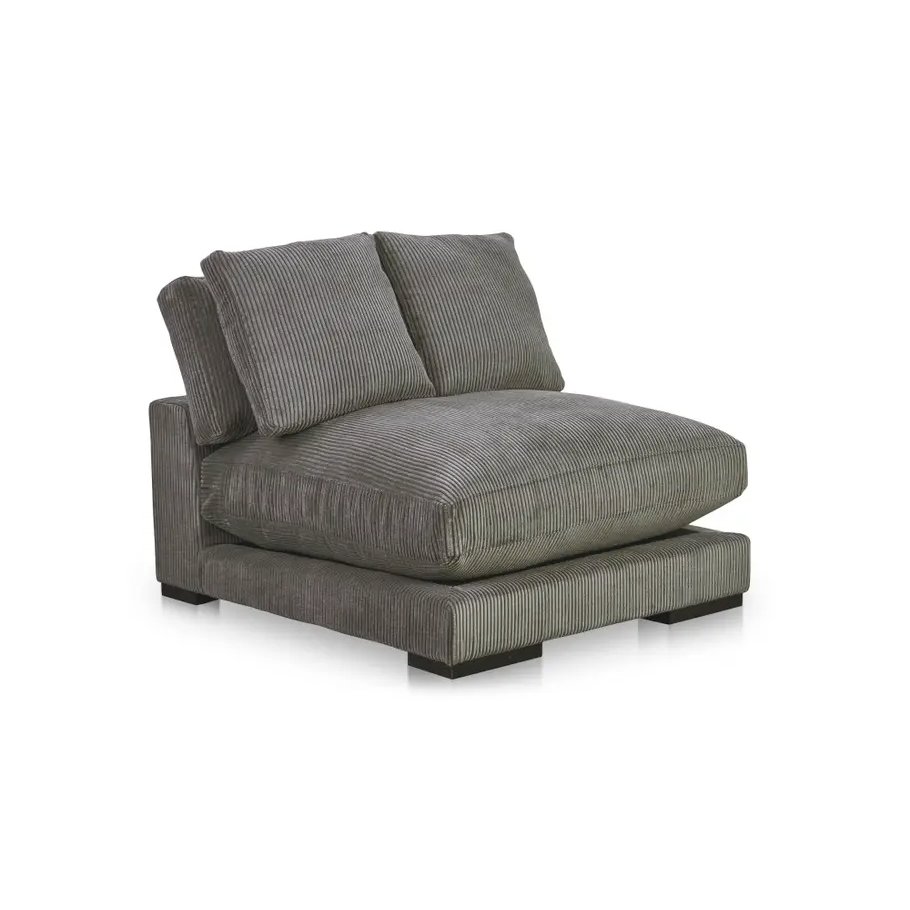 Plunge Slipper Chair. Picture 3