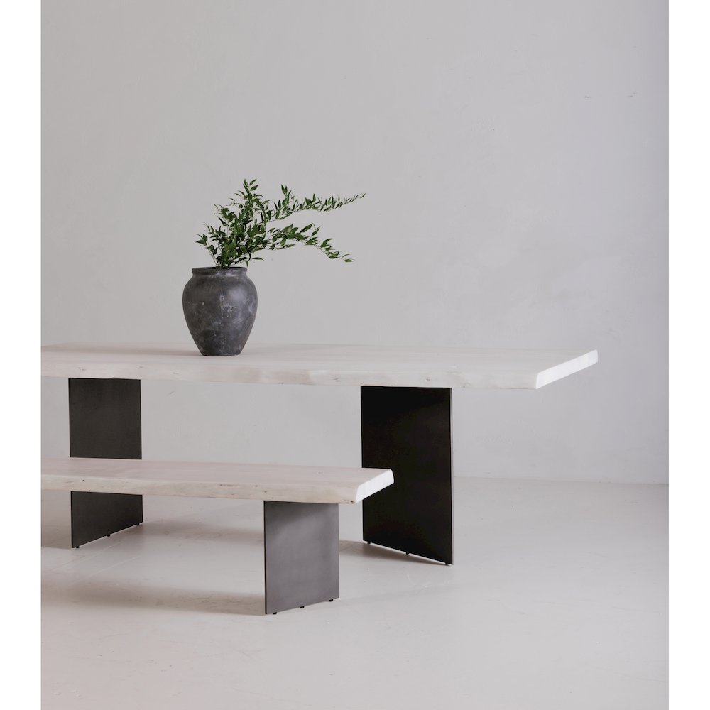 Evans Dining Table. Picture 8