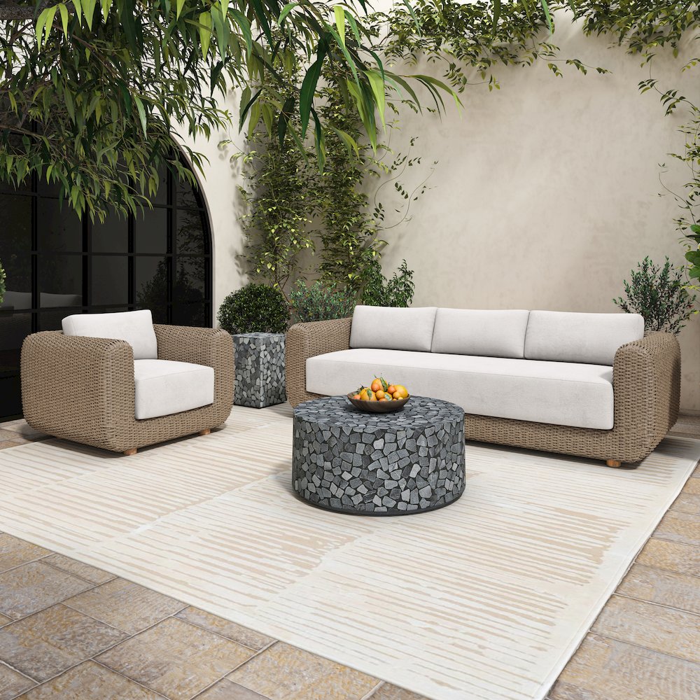 Kiri Outdoor Side Table Black. Picture 8