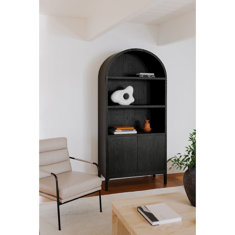 Wilde Display Cabinet Black Oak. Picture 7