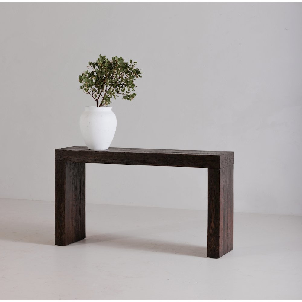 Evander Console Table. Picture 5