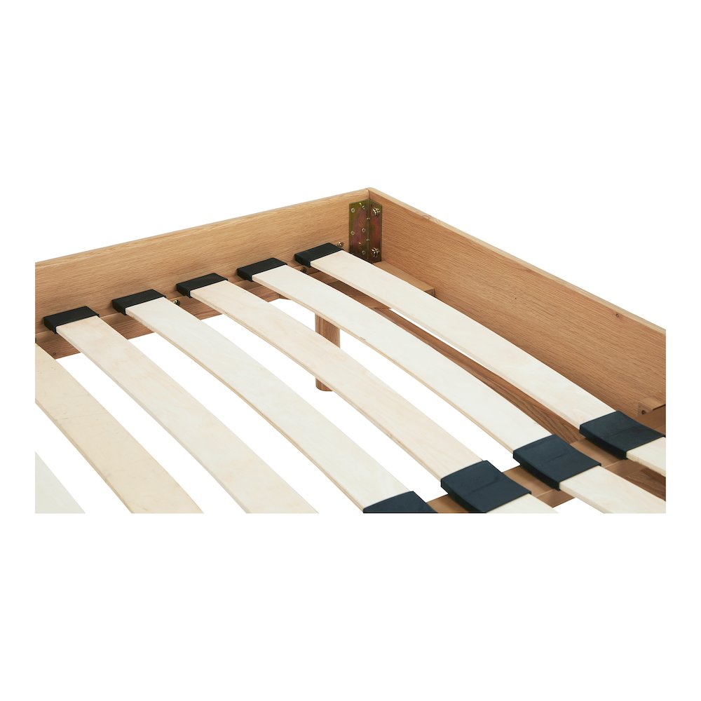 Colby King Bed Brown. Picture 8