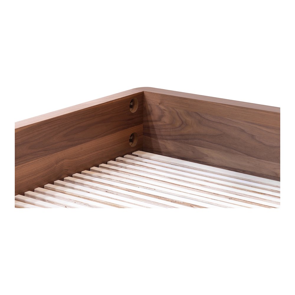 Round Off Queen Bed Walnut Brown. Picture 7