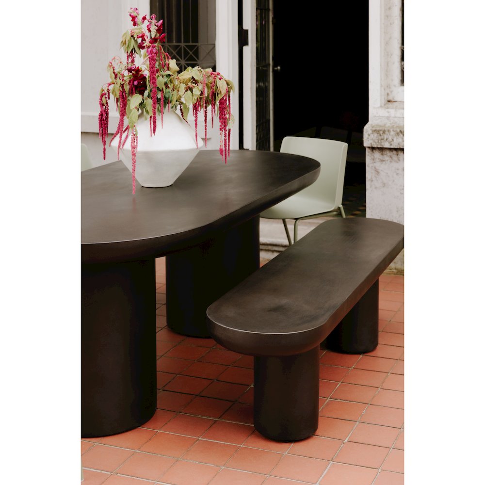 Rocca Dining Table Black. Picture 5