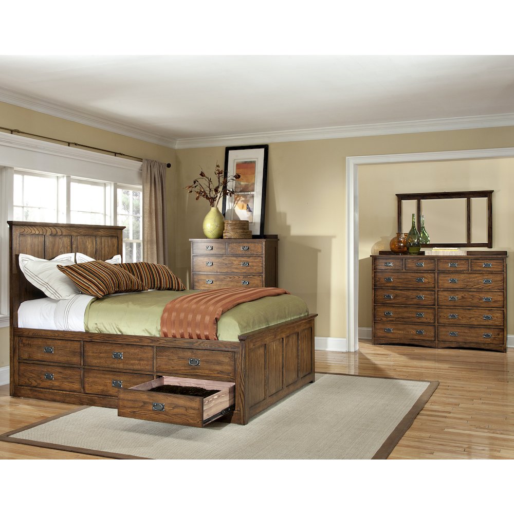 Oak Park 6-Drawer Chest, Mission. Picture 4