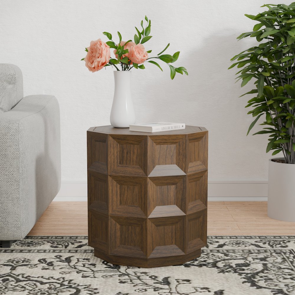Finnan Accent Table - Walnut. Picture 2