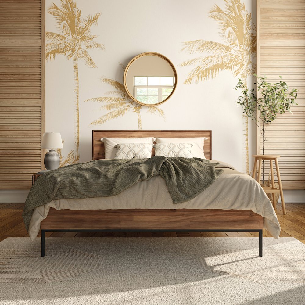 Hathaway Queen Bed Set. Picture 5