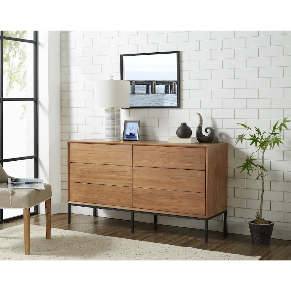 Hathaway 6-Drawer Dresser. Picture 4