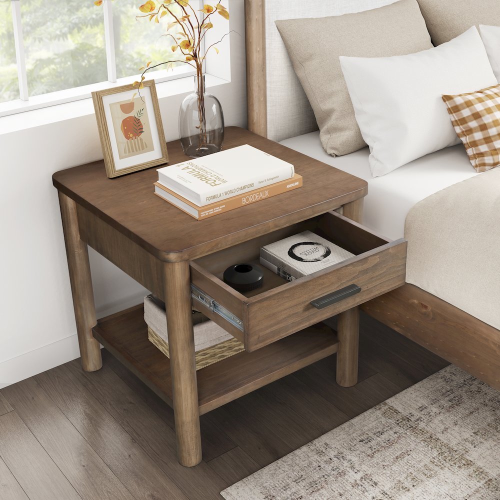 Bloomfield Nightstand/Side Table. Picture 11