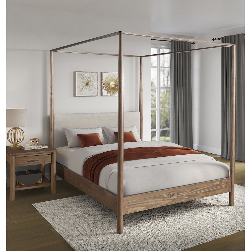 Bloomfield Queen Canopy Bed Set. Picture 10