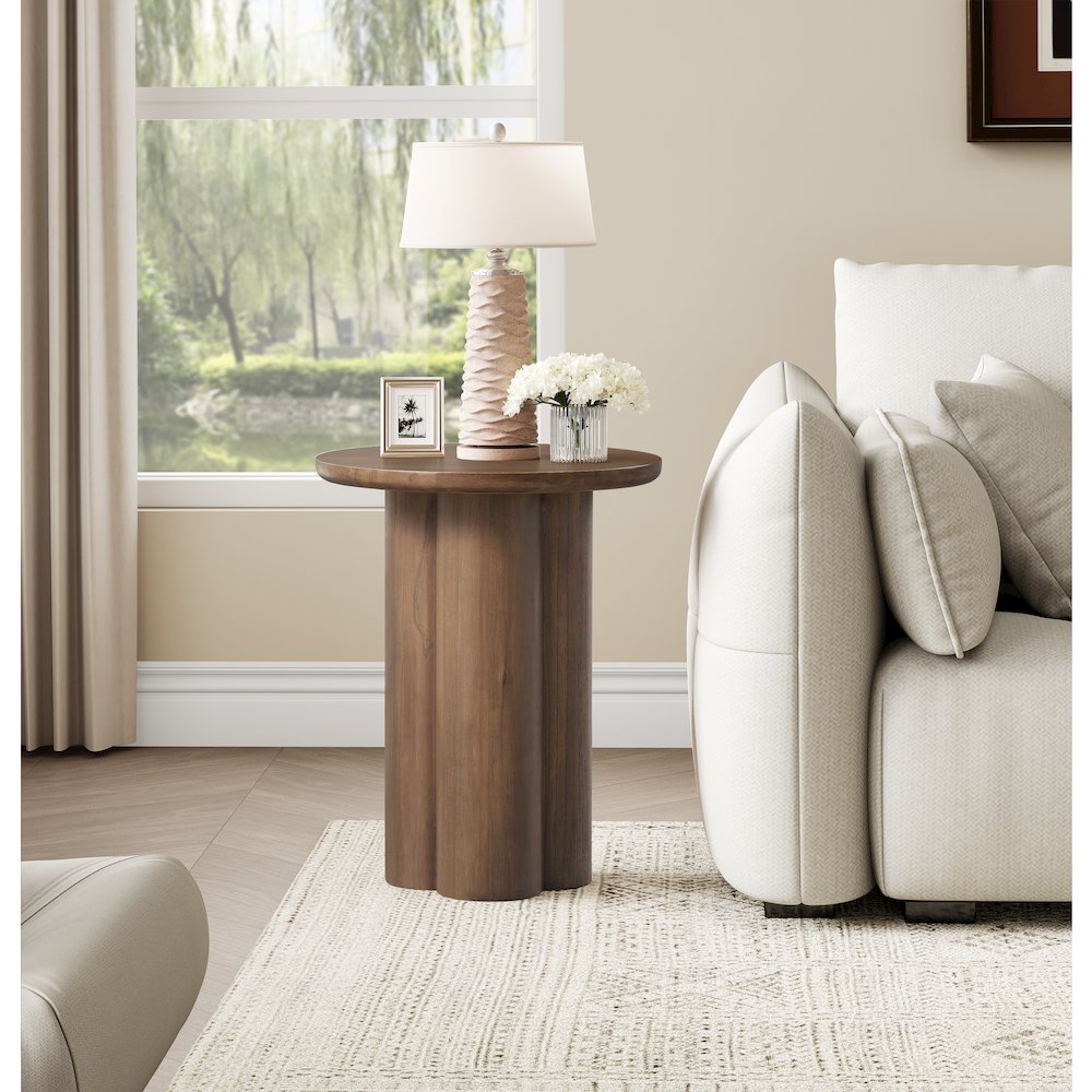 Mayville Side/End Table. Picture 7
