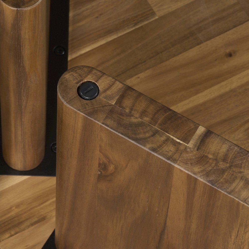 Petrilio Side/End Table. Picture 6
