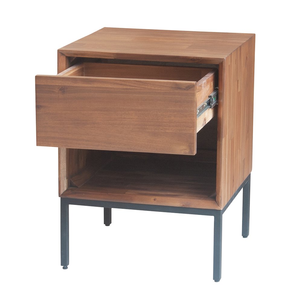 Hathaway 1-Drawer Nightstand. Picture 3