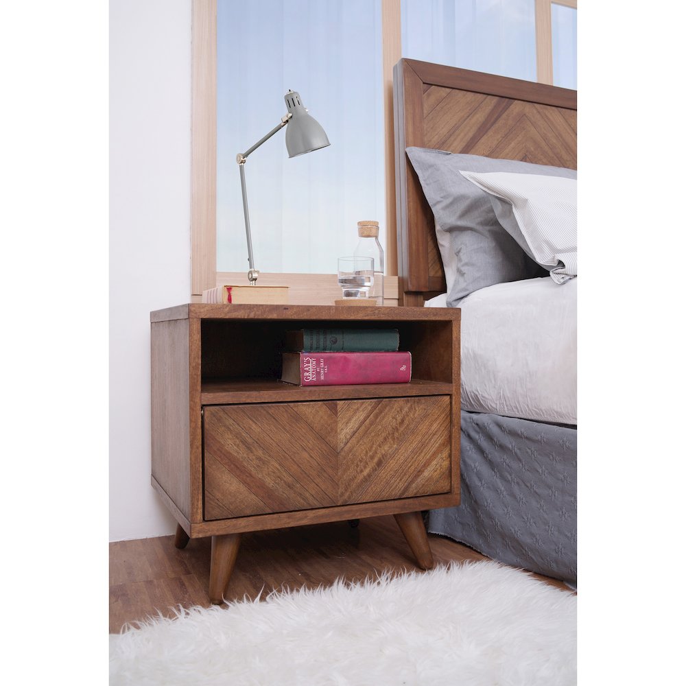 Piero Chevron Nightstand. Picture 7