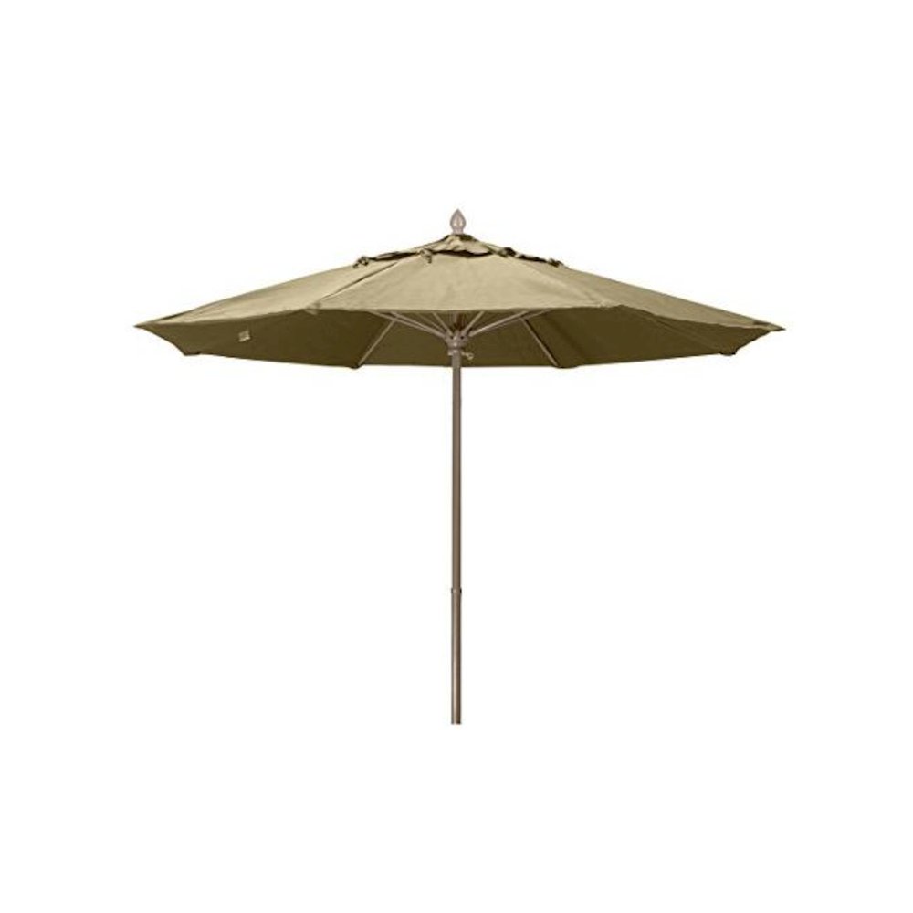 7.5' Oct Market 8 Rib with Antique Beige Marine Grade Solution Canopy. Picture 1