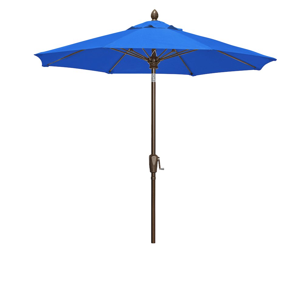 7.5' Oct Market 8 Rib Crank with Pacific Blue Marine Grade Solution Canopy. Picture 3