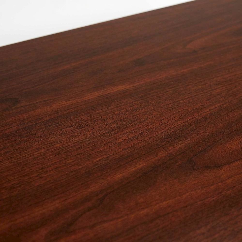 Mahogany Office Desk With Elegant Finish For Professional Workspace. Picture 5