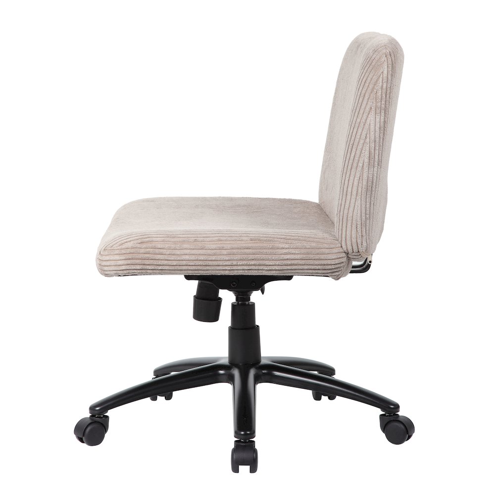 Boss Criss Cross Chair, Beige. Picture 3