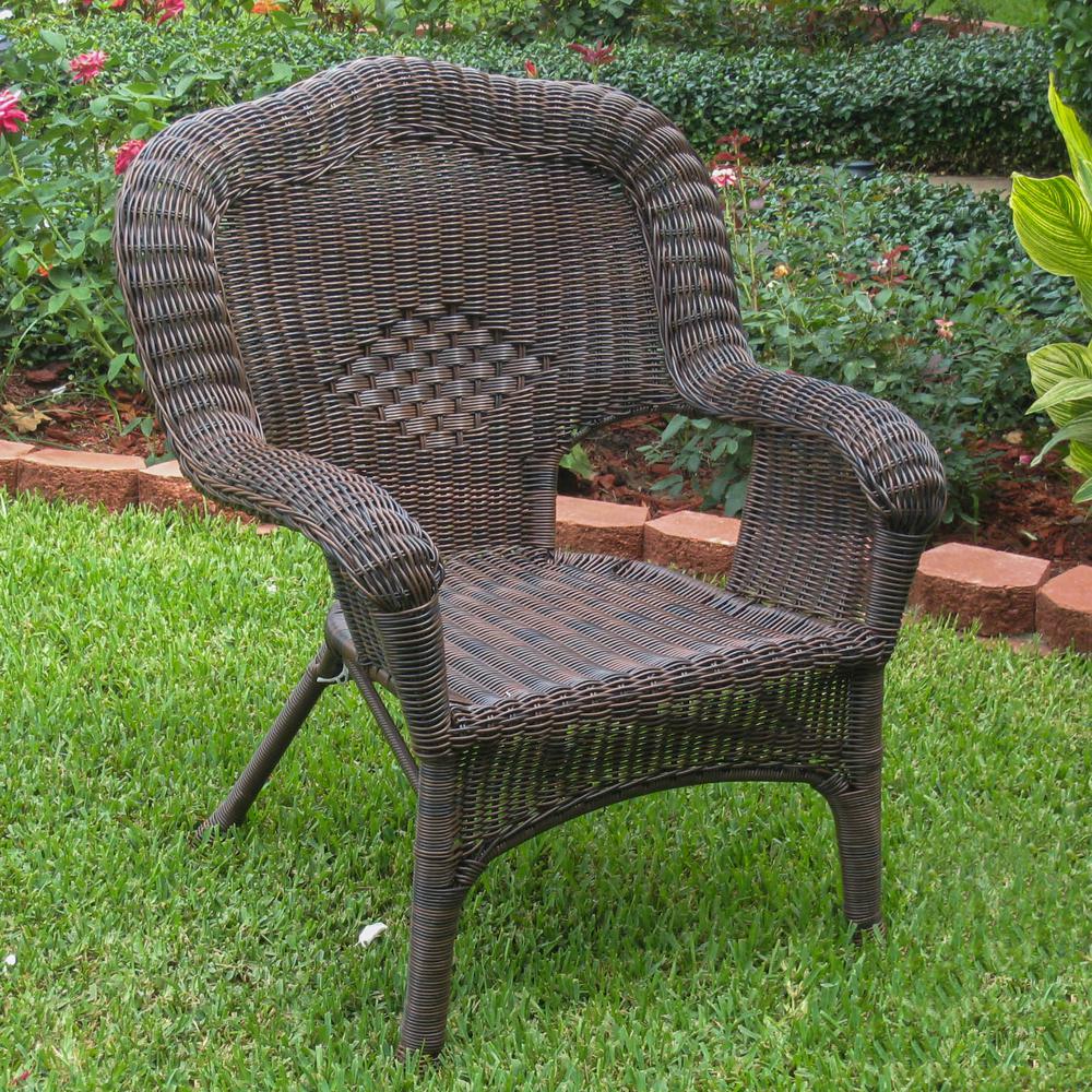 Camelback Resin Wicker Patio Chair. Picture 1