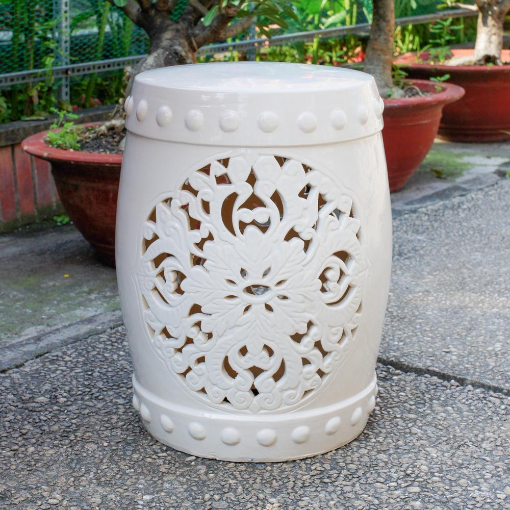 Isfahani Garden Stool. Picture 1
