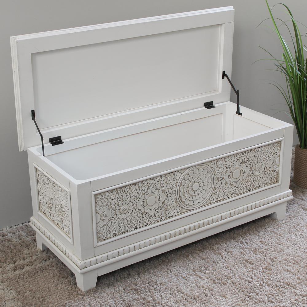 Windsor Carved Wood Trunk. Picture 1