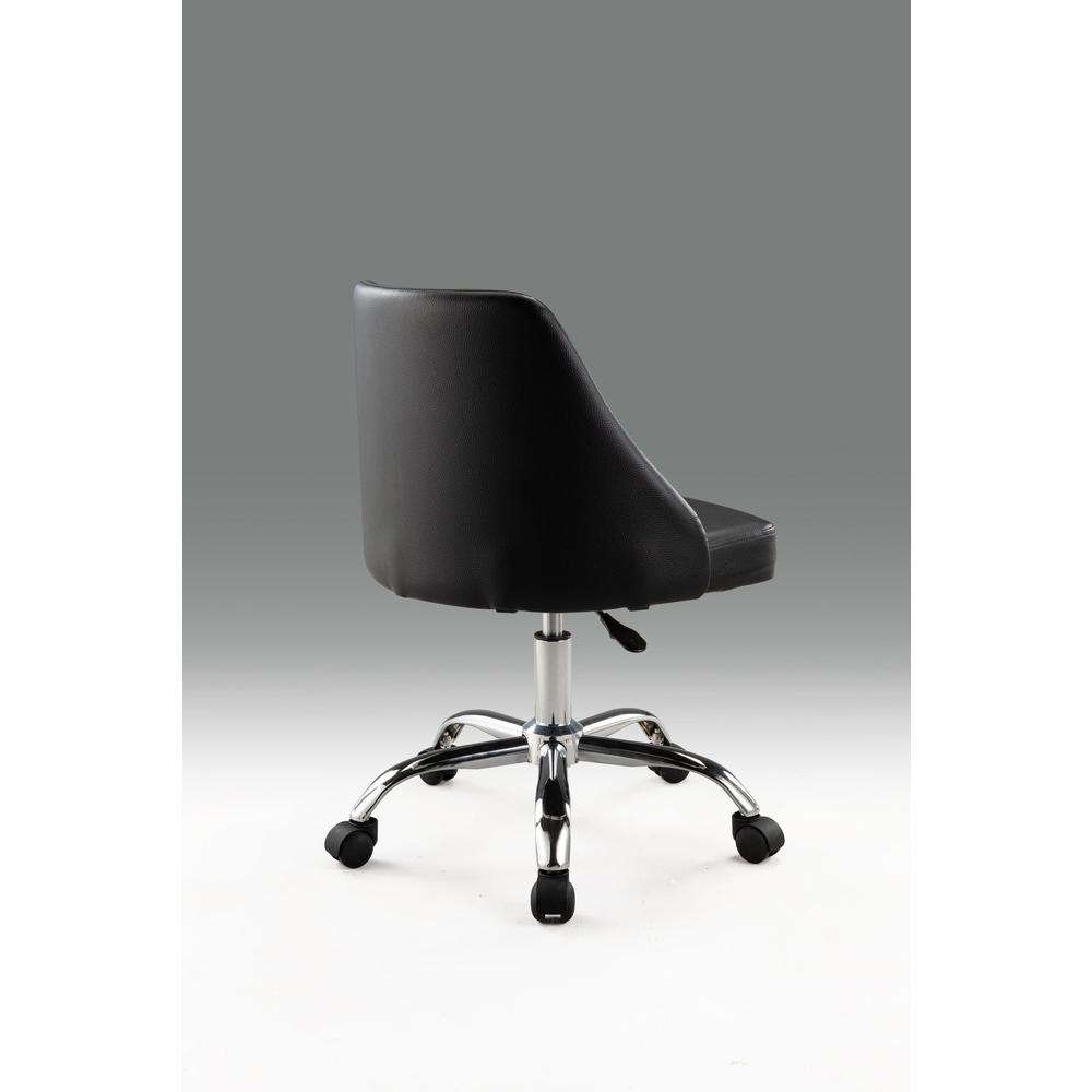 Office Chair With Chrome Base. Picture 1