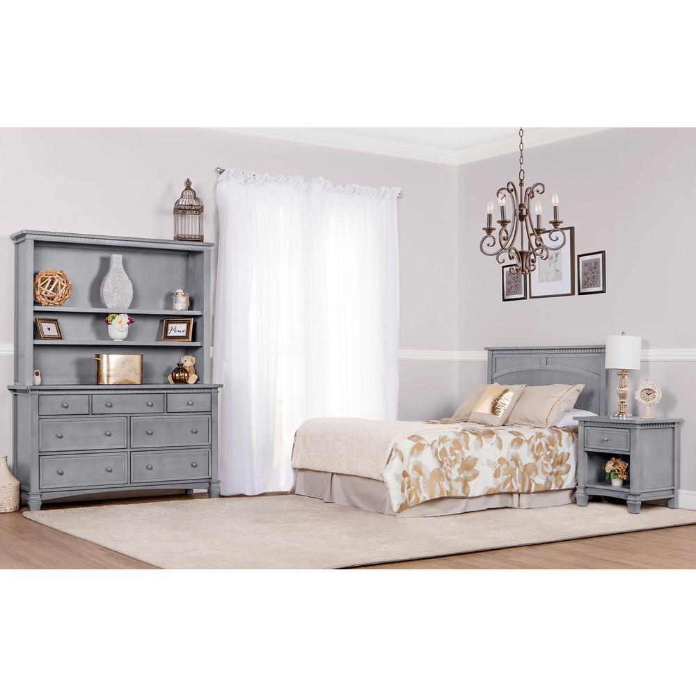 Crib. Picture 9