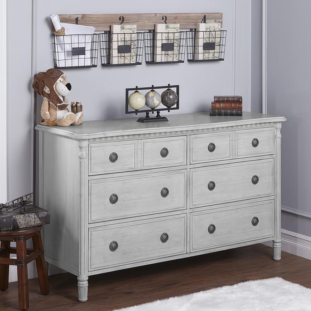 Double Dresser. Picture 3