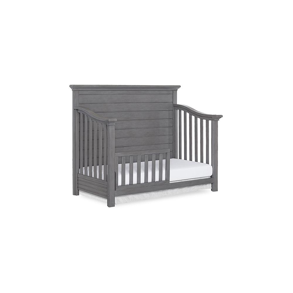 Crib. Picture 4