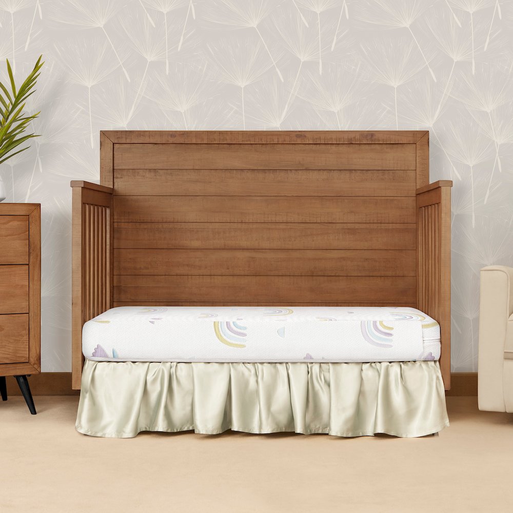 Dream On Me Over the Rainbow Crib and Toddler Mattress. Picture 3