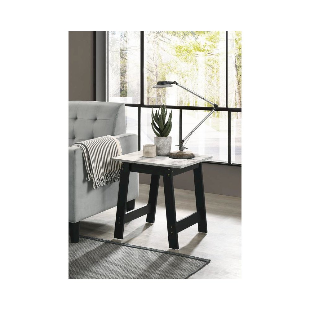 Kenzo Black End Table with Marble Top Finish. Picture 4