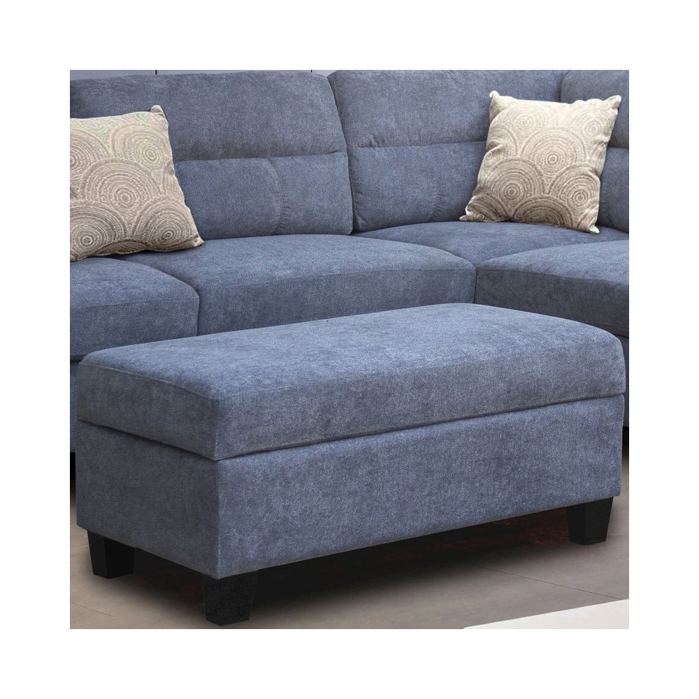Gray Fabric Sectional Sofa with Right Facing Chaise, Storage Ottoman, 2 Pillows. Picture 3