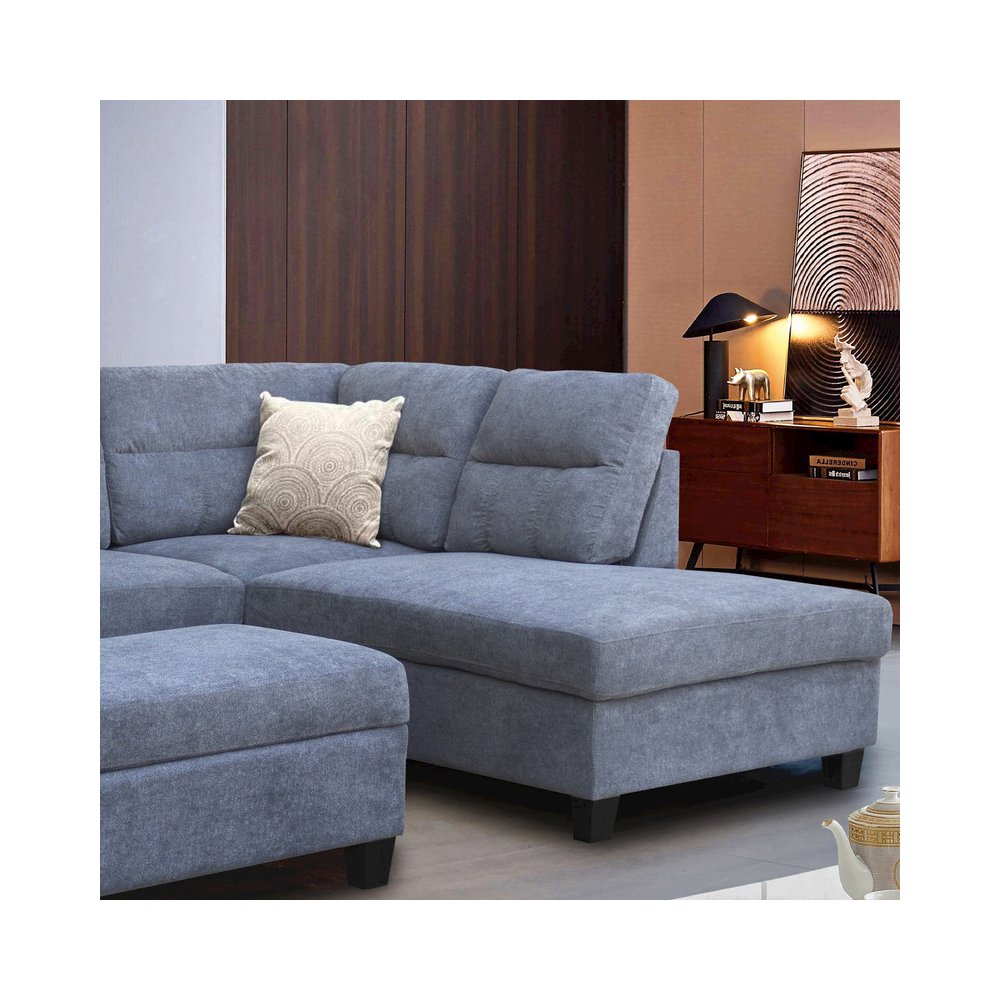Gray Fabric Sectional Sofa with Right Facing Chaise, Storage Ottoman, 2 Pillows. Picture 5