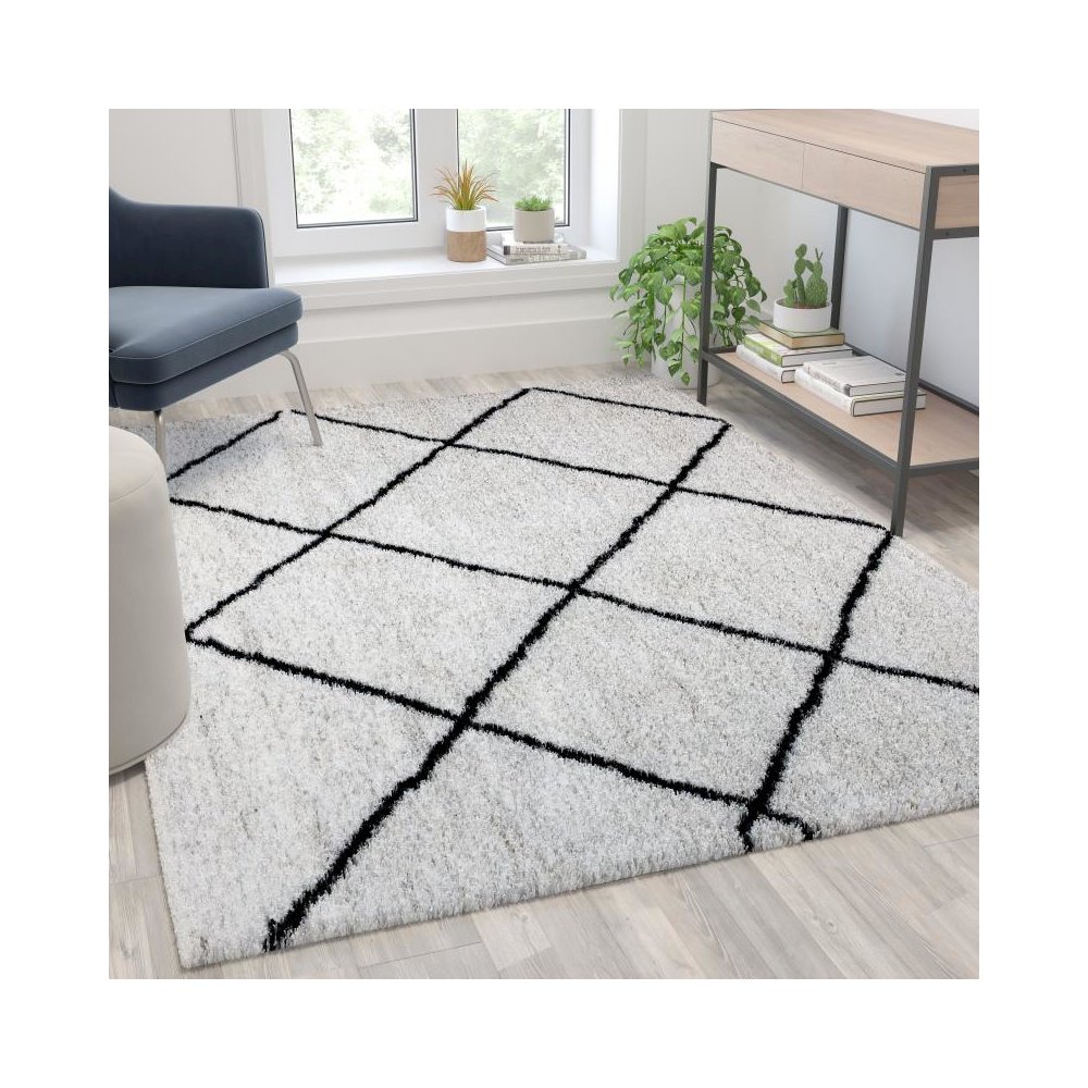 Shag Style Diamond Trellis Area Rug - 5' x 7' - Ivory. Picture 2
