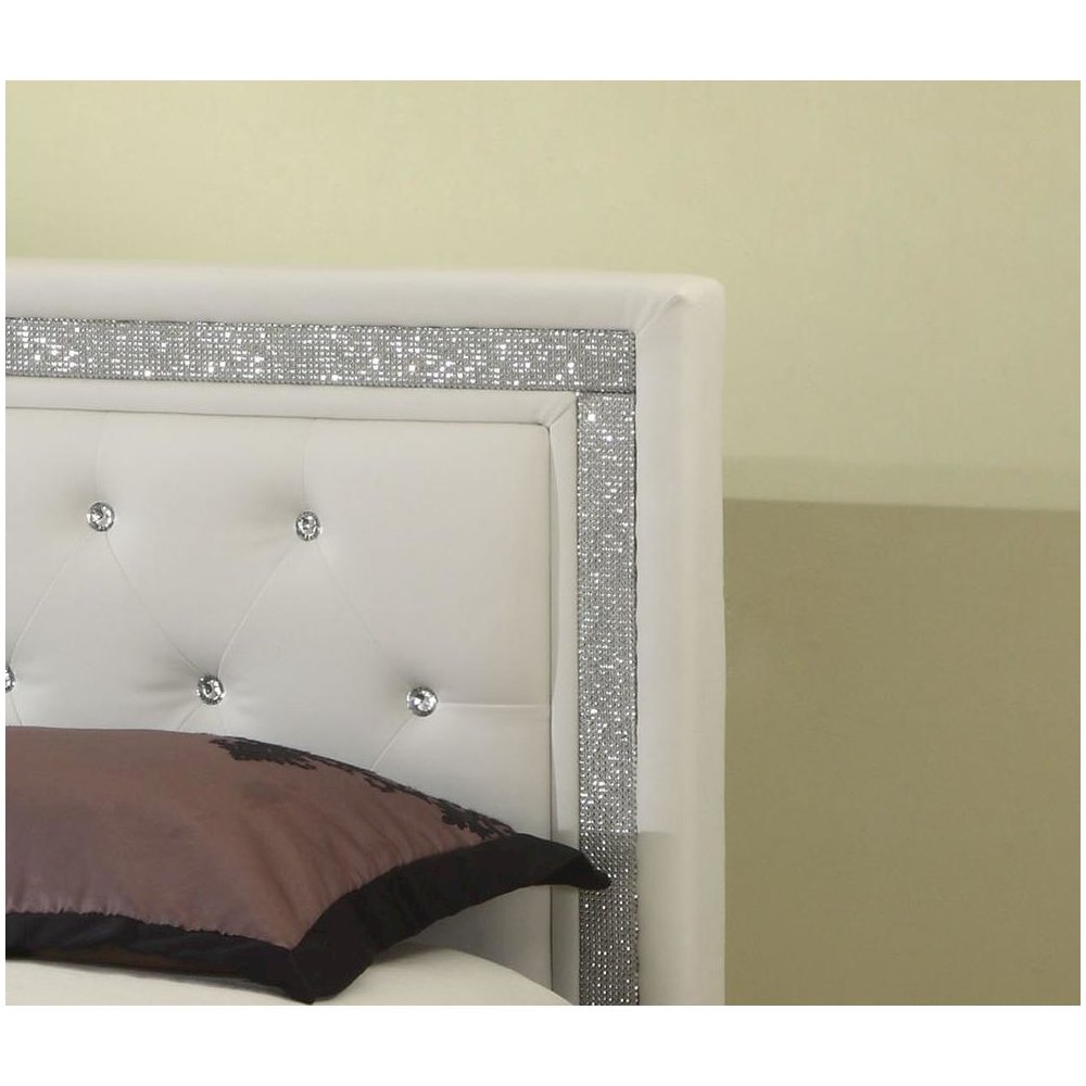 Best Master Faux Leather Queen Platform Bed with Crystal Tufted Buttons in White. Picture 3