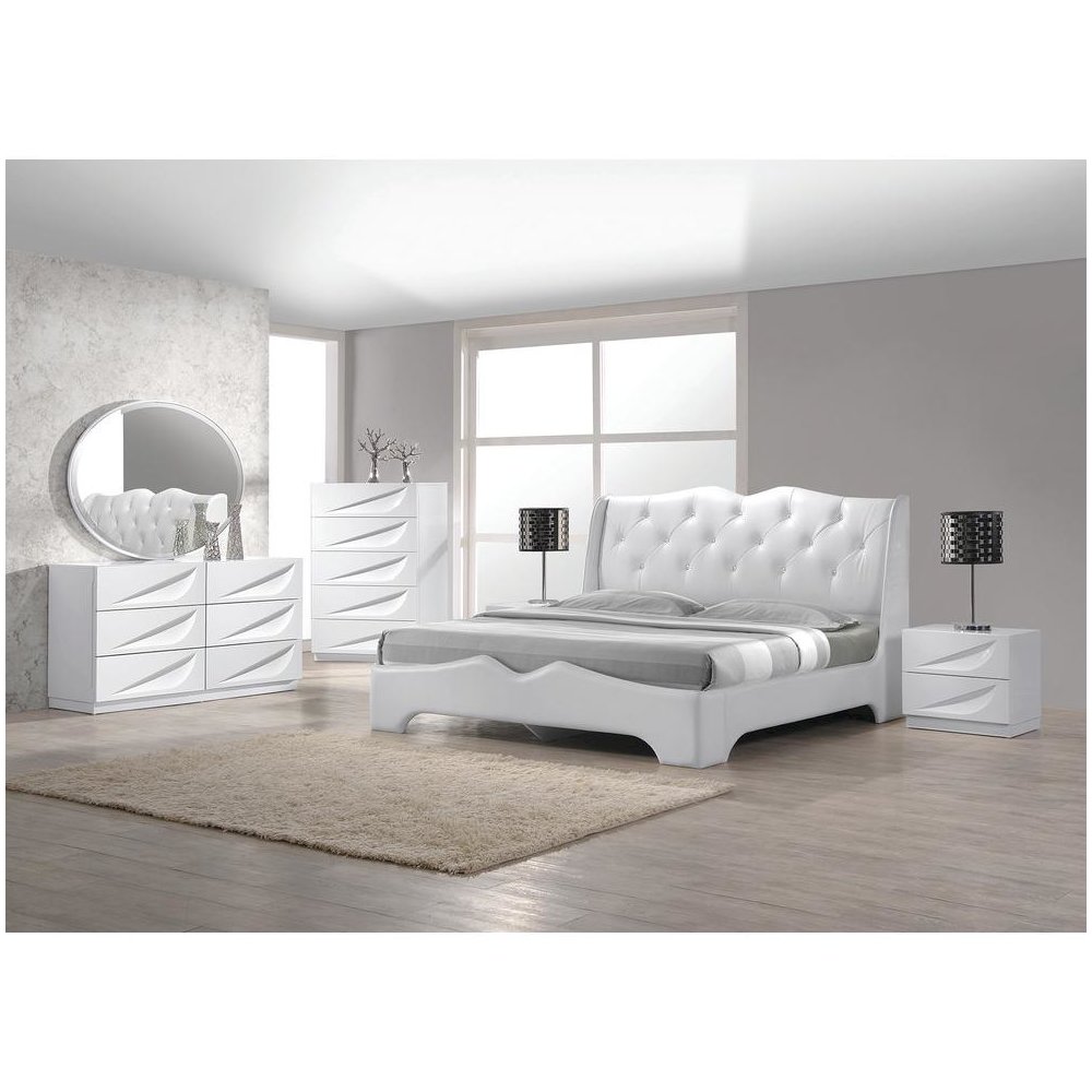 Best Master Madrid Leather- Like Fabric Cal King Platform Bed in Off White. Picture 2