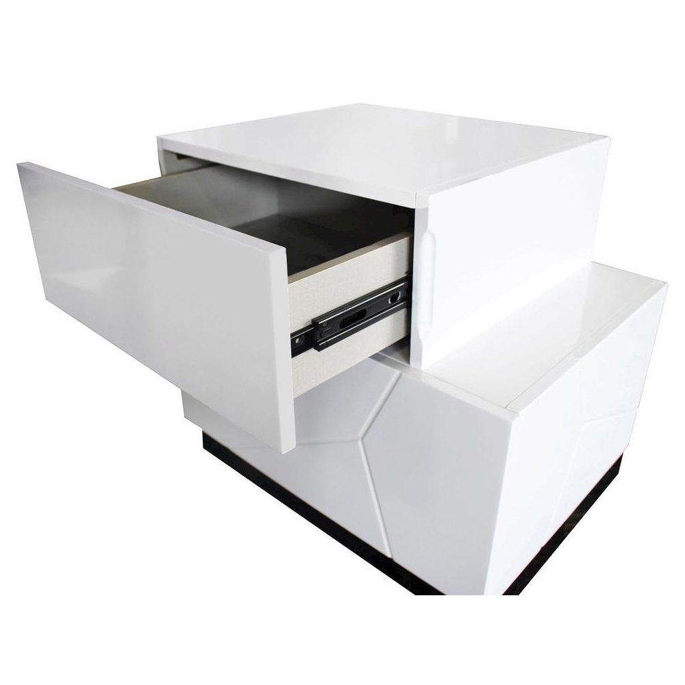 Best Master Poplar Wood Right-Facing Bedroom Nightstand in White/Black. Picture 2
