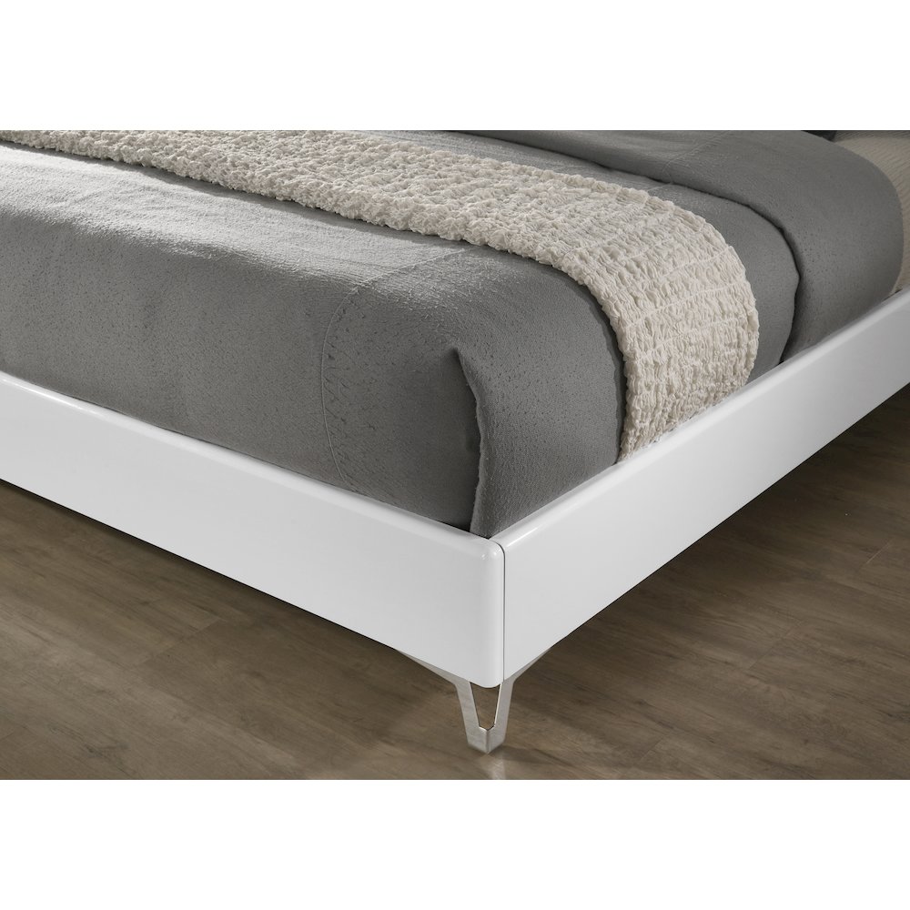 87" California King Bed Frame, White Frame with Beige Padded Headboard. Picture 6
