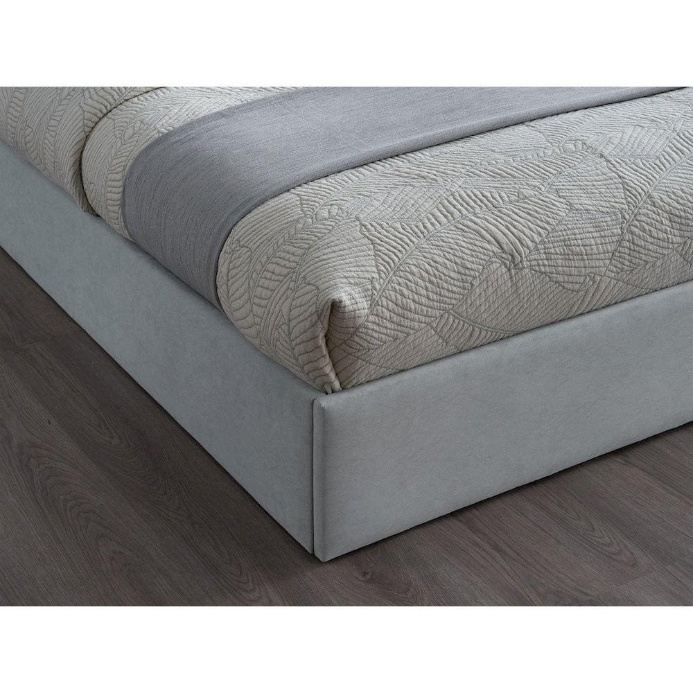 Modern Mirrored Platform Bed Frame, Eastern King, Gray Cloud. Picture 4