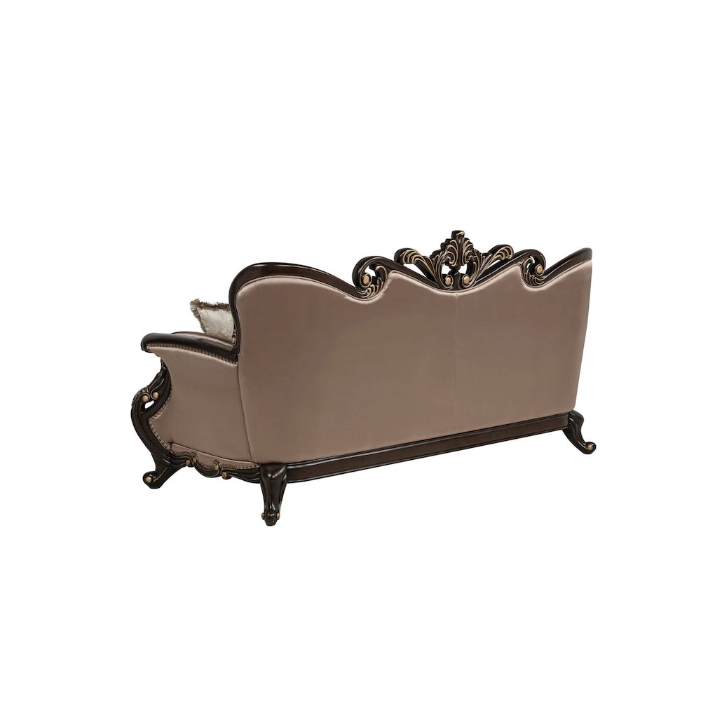 Tlerra Traditional Sofa, Desert Sand. Picture 2