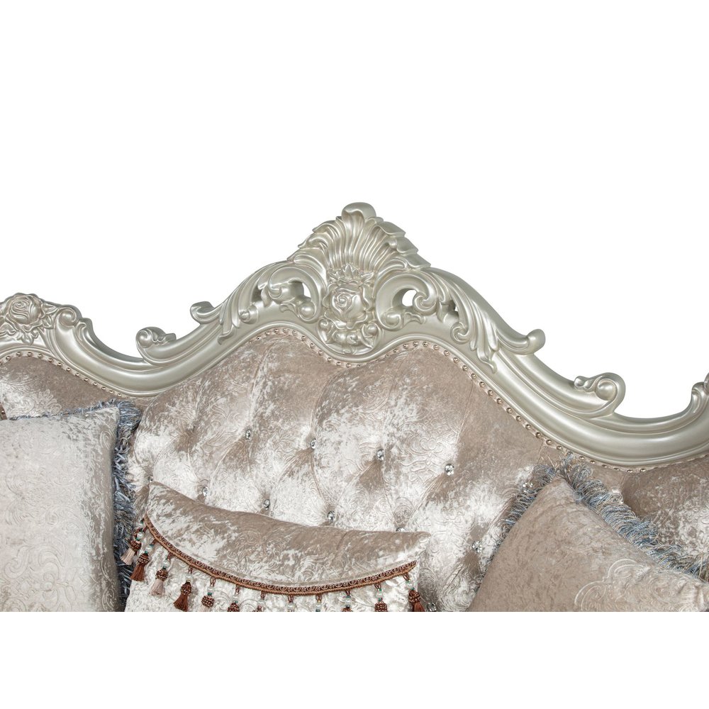 Tlerra Traditional Sofa, Champagne Fabric. Picture 4