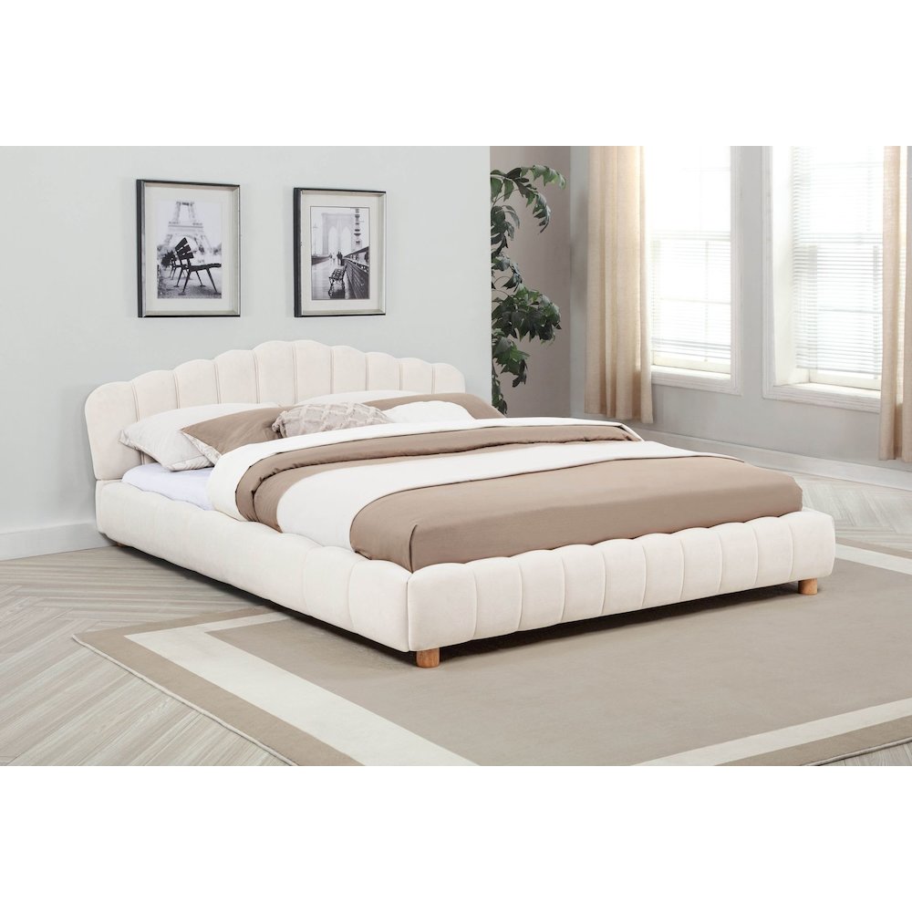 Ctera Queen Velvet Bed, Cream. Picture 2