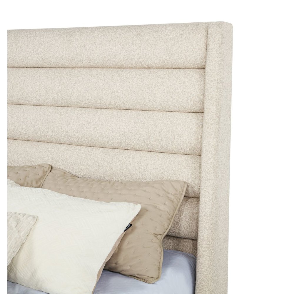 Tleraé Queen Bed, Oat. Picture 4