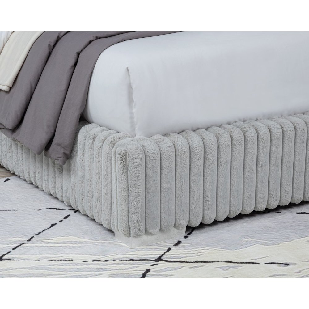 Uphoria Rabbit Velvet Queen Bed, Smoke White. Picture 6