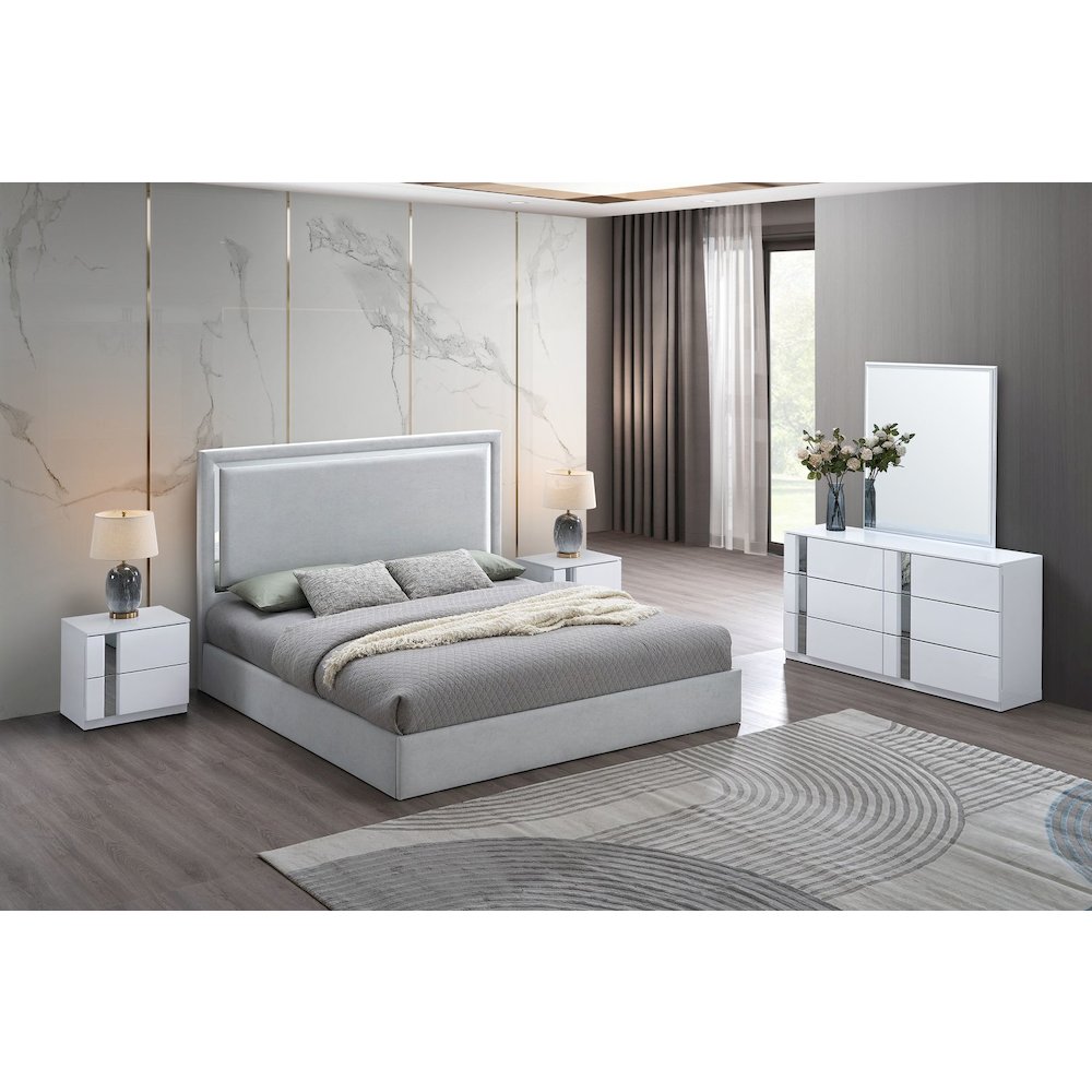 Modern Mirrored 5-Drawer Chest, White. Picture 5